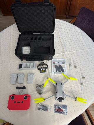 DJI Mini 4 Pro sin usar