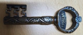 Saca-rolhas chave decorativo LISBOA