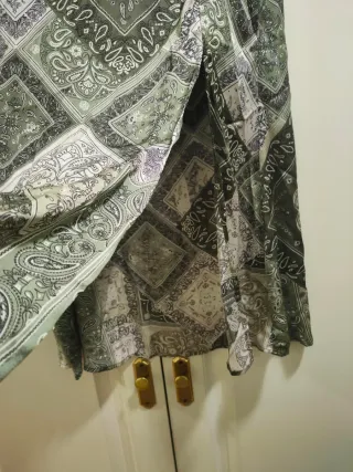 STRADIVARIUS - Falda estampado paisley