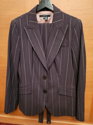 Traje de raya diplomática Zara T.42