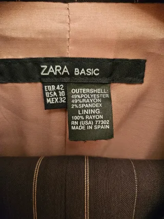 Traje de raya diplomática Zara T.42
