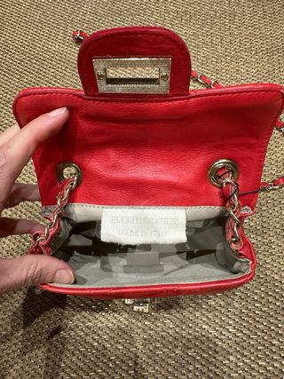 Bolso de cuero rojo nuevo