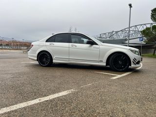 Mercedes-Benz Clase C 2010