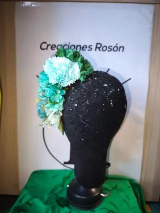 Flor y pendientes flamenca tonos verdes