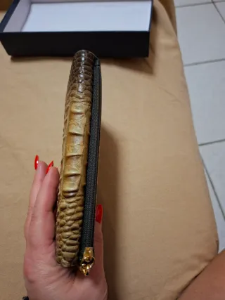 Portafoglio simil coccodrillo pelle