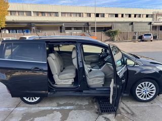 Ford Grand C-MAX 2010