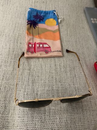 Gafas de sol Alain Afflelou aviador doradas