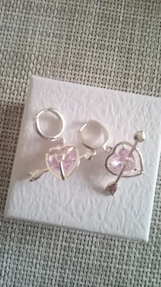 Pendientes Corazón Flecha Rosa  baño de Plata