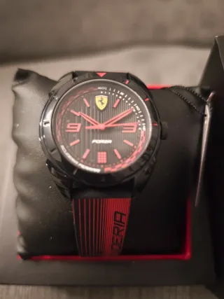 Reloj Ferrari Forza Negro y Rojo