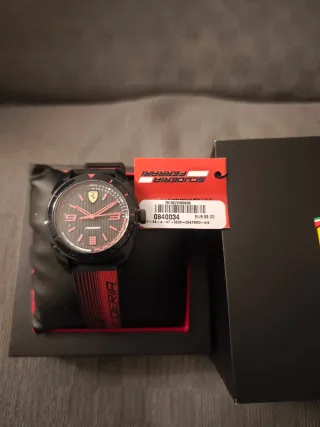 Reloj Ferrari Forza Negro y Rojo