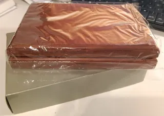 Estuche de madera con Juego escritorio.