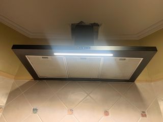 Campana Extractora Cocina Negra