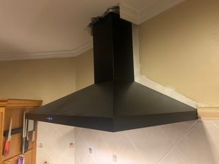 Campana Extractora Cocina Negra