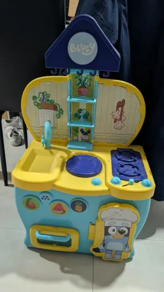 Cocinita de juguete Bluey