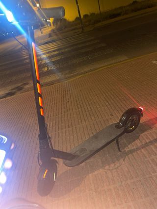 Patinete Eléctrico Negro