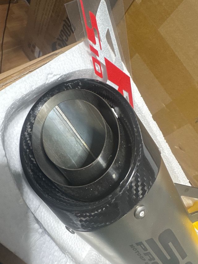 Escape SC-Project Moto GP diâmetro 7cm