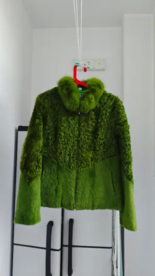 Cazadora piel NUEVA.