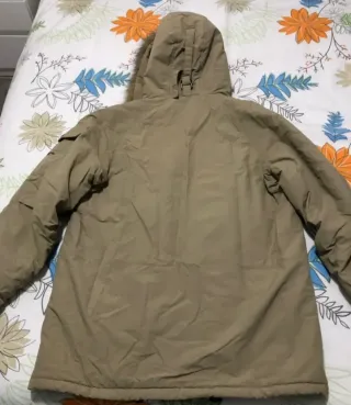 Cazadora Carhartt Beige con Capucha