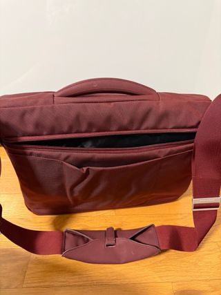 Maletín Mandarina Duck burdeos