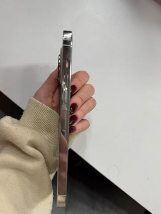 SE VENDE IPHONE 13 PRO MAX