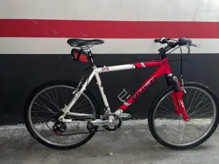 Bicicleta de Montaña ATW Roja y Blanca