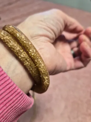 Pulseras Swarovski Doradas .