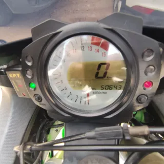 Kawasaki ZX10R Verde y Negra