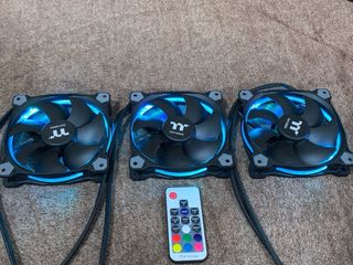 Ventiladores RGB Thermaltake Ring 12 / 120mm
