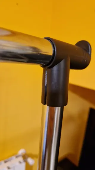 Burro perchero para ropa.