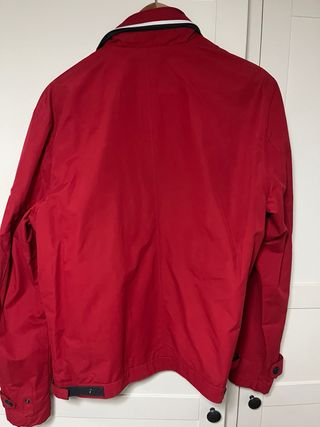 Chaqueta Studio Classics Collection Roja