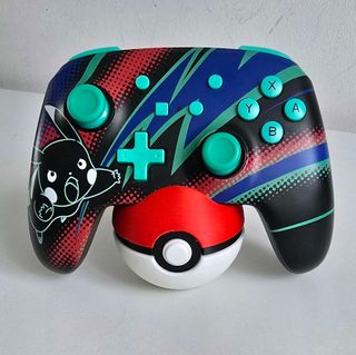 Soporte Poké Ball para Mando Nintendo Switch