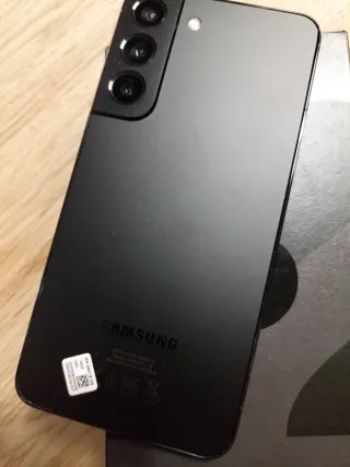 Samsung Galaxy S22 128GB / 8GB Phantom Black