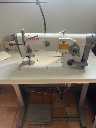 Máquina de coser industrial Pfaff