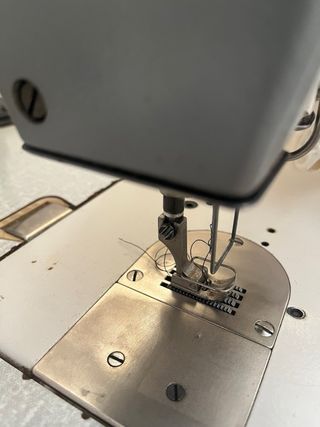 Máquina de coser industrial Pfaff