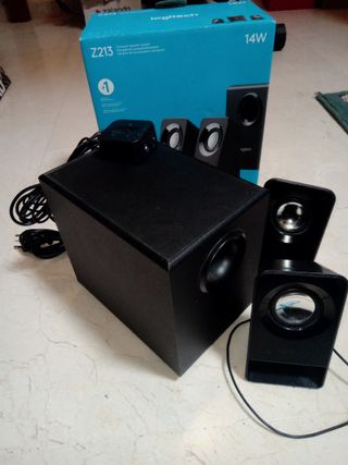 Altavoces Logitech Z213 Negro