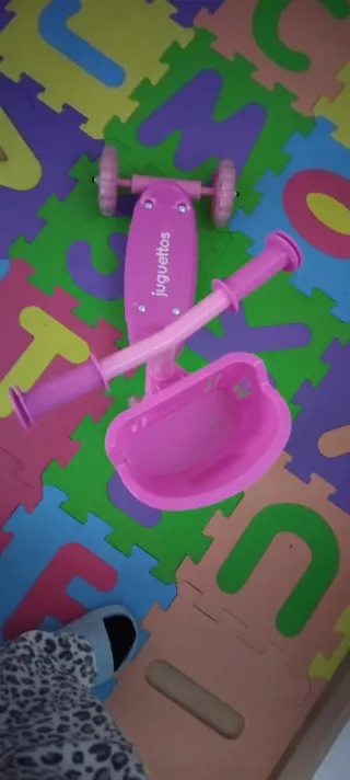 Patinete infantil 3 ruedas rosa con cesta