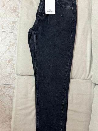 Pantalón Pull and Bear Negro Talla 40