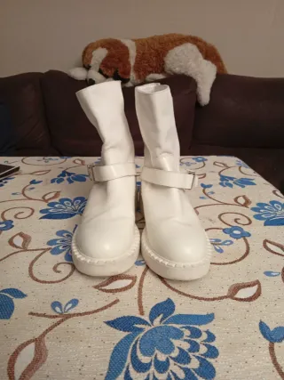 Stivali Bianchi Prada Milano