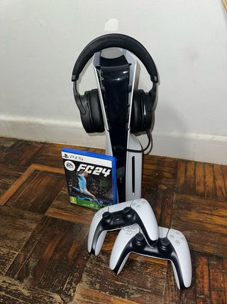 PS5 Slim + 2 Mandos + FC24 + Cascos