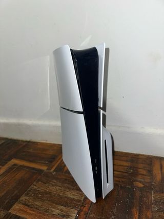 PS5 Slim + 2 Mandos + FC24 + Cascos