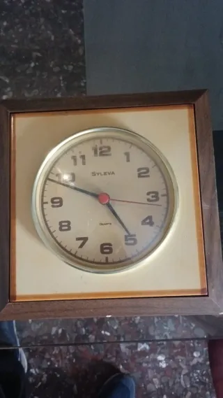 Reloj de pared SYLEVA Quartz