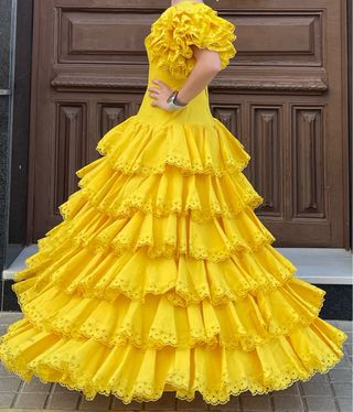 Traje de flamenca amarillo talla 36