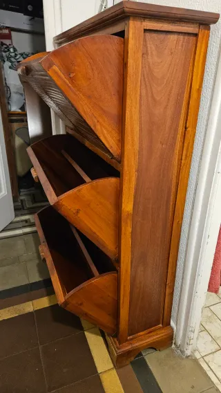 Zapatero de madera y bambú