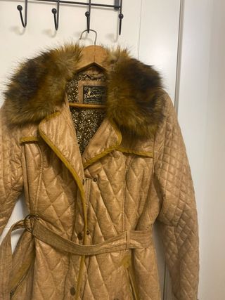 Abrigo Camel Piel Sintética Mujer