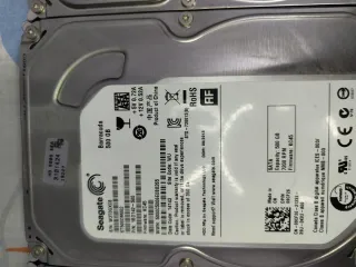 3 Discos Duros Seagate 500GB SATA