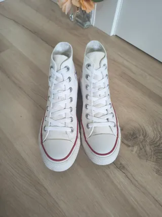 Converse talla 39 color blanco