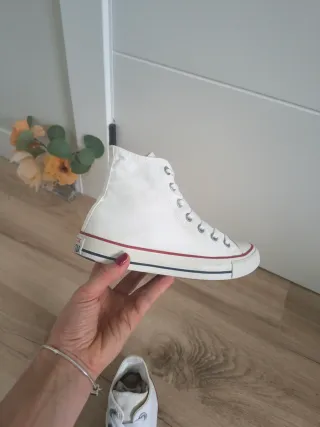 Converse talla 39 color blanco