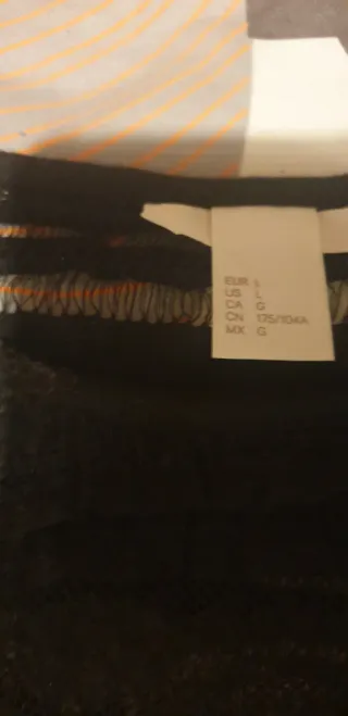 Camiseta corta mujer con encaje H&M