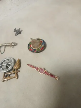 Lote de imperdibles antiguos