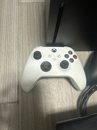 Xbox Series X + 2 Controles + Kinect
